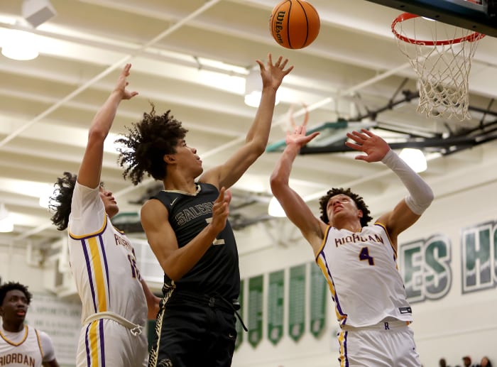Great, intense action between Riordan and Salesian in the MLK Classic at De La Salle on Jan. 15.